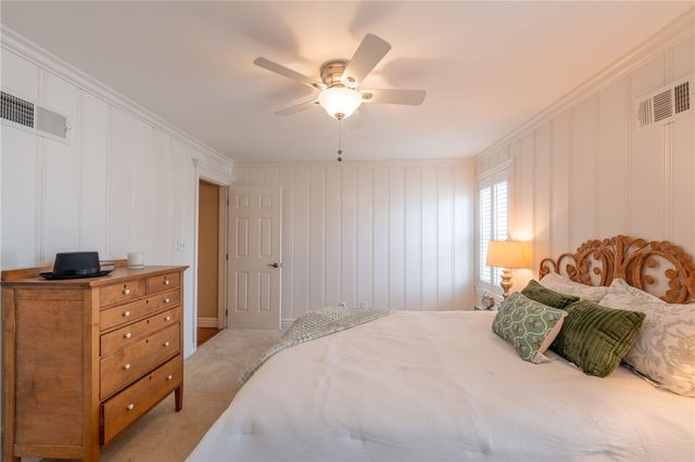 1551 Merion Ln, Oakmont, PA 15139