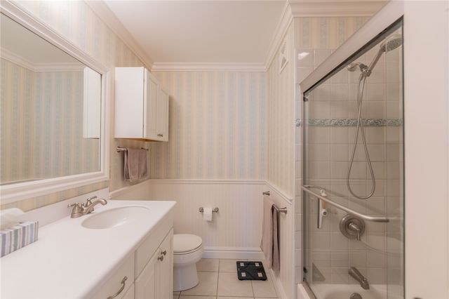 1551 Merion Ln, Oakmont, PA 15139