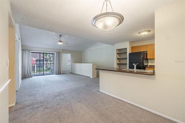 5563 BAYWATER DRIVE 37, Tampa, FL 33615