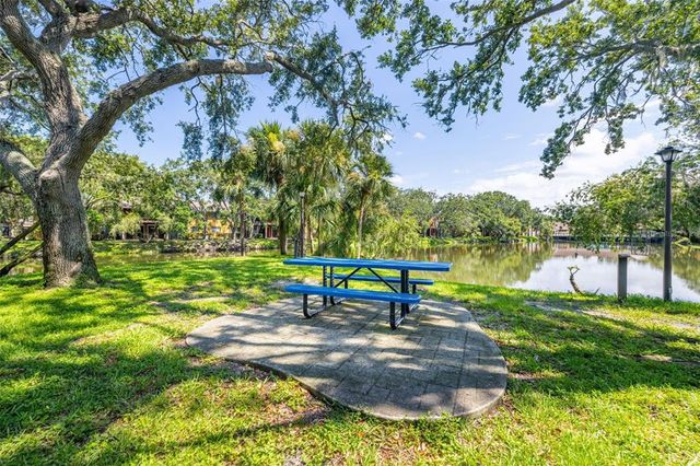 5563 BAYWATER DRIVE 37, Tampa, FL 33615