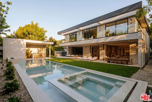 605 N Rexford Drive, Beverly Hills, CA 90210