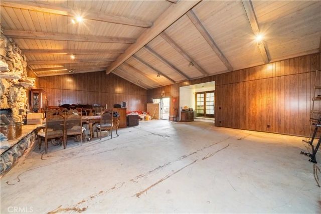 1449 E Bennett Avenue, Glendora, CA 91741