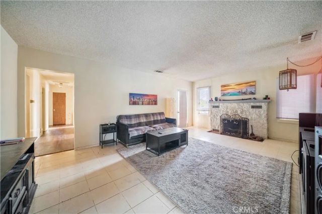 1449 E Bennett Avenue, Glendora, CA 91741