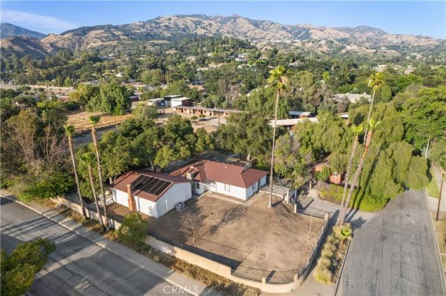 1449 E Bennett Avenue, Glendora, CA 91741