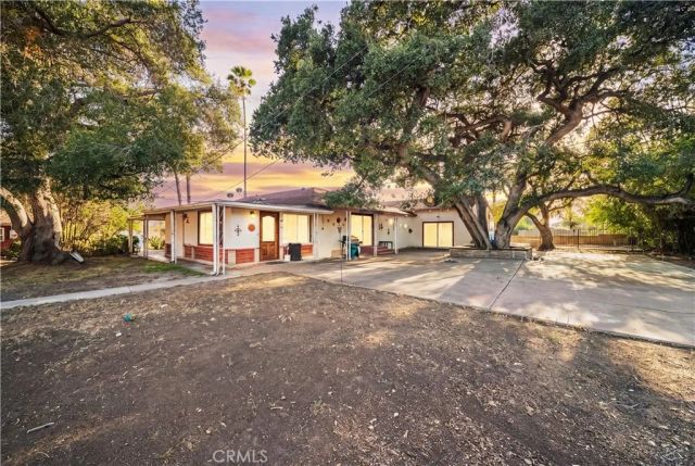 1449 E Bennett Avenue, Glendora, CA 91741
