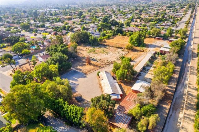 1449 E Bennett Avenue, Glendora, CA 91741