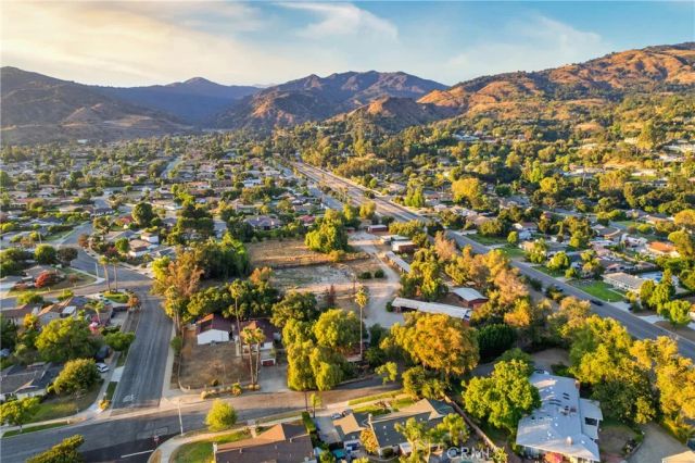 1449 E Bennett Avenue, Glendora, CA 91741