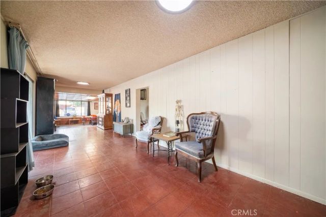 1449 E Bennett Avenue, Glendora, CA 91741