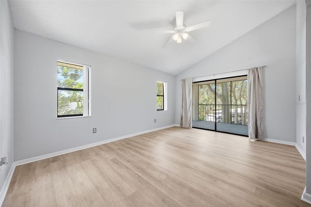 300 S FLORIDA AVENUE 100K, Tarpon Springs, FL 34689