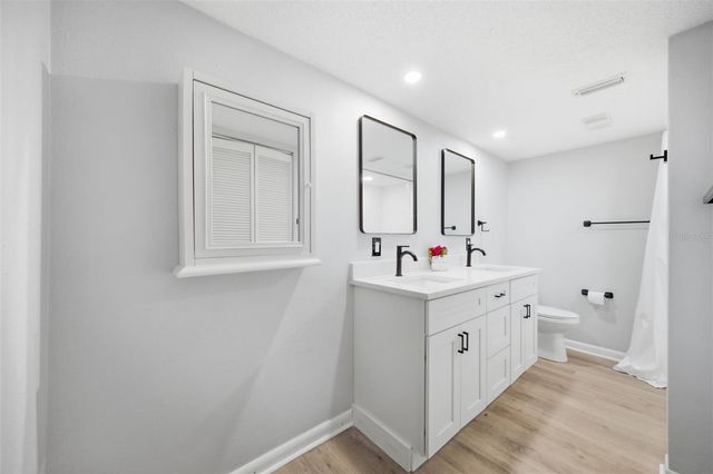 300 S FLORIDA AVENUE 100K, Tarpon Springs, FL 34689