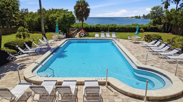 300 S FLORIDA AVENUE 100K, Tarpon Springs, FL 34689