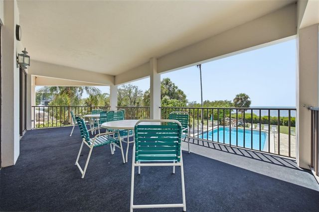 300 S FLORIDA AVENUE 100K, Tarpon Springs, FL 34689