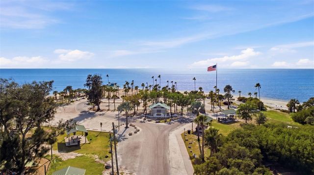 300 S FLORIDA AVENUE 100K, Tarpon Springs, FL 34689