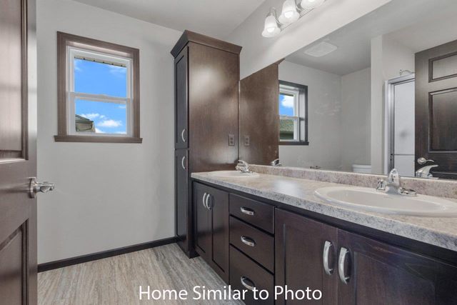 921 CONSTELLATION WAY, Marinette, WI 54143