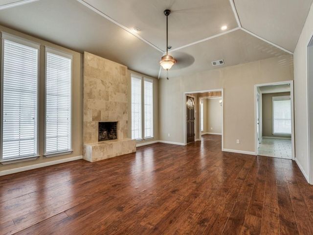 7701 Salzburg Drive, Rowlett, TX 75089