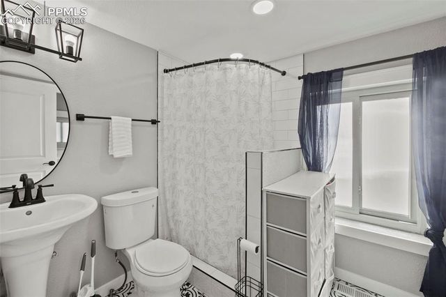 719 Bonfoy Avenue, Colorado Springs, CO 80909