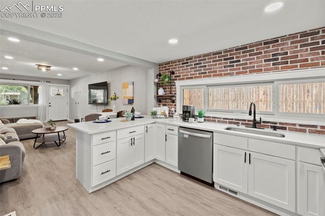 719 Bonfoy Avenue, Colorado Springs, CO 80909