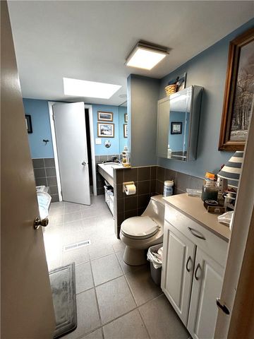 1214 Stanford Road, Bethlehem City, PA 18018