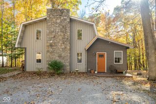 10945 E Hidden Lane, Rockville, IN 47872