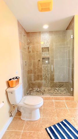 186 N Du Bois Avenue, Elgin, IL 60123