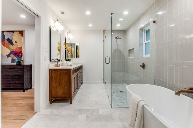 11042 Shortmeadow Drive, Dallas, TX 75218