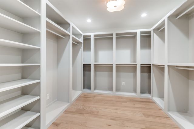 11042 Shortmeadow Drive, Dallas, TX 75218