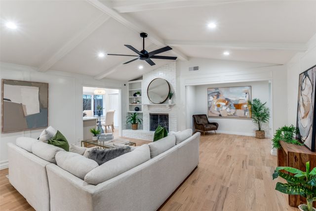 11042 Shortmeadow Drive, Dallas, TX 75218