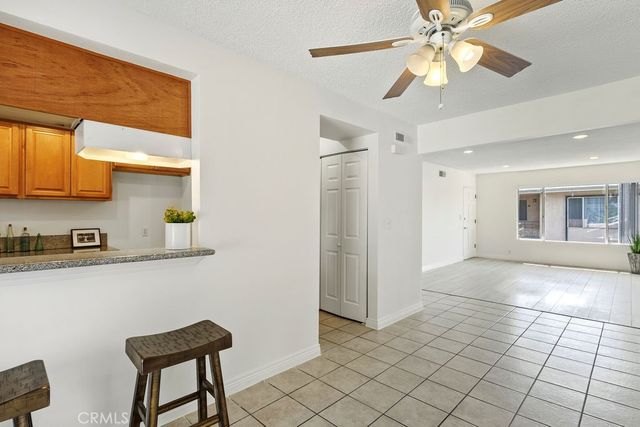 1801 Greenleaf Street 15, Santa Ana, CA 92706