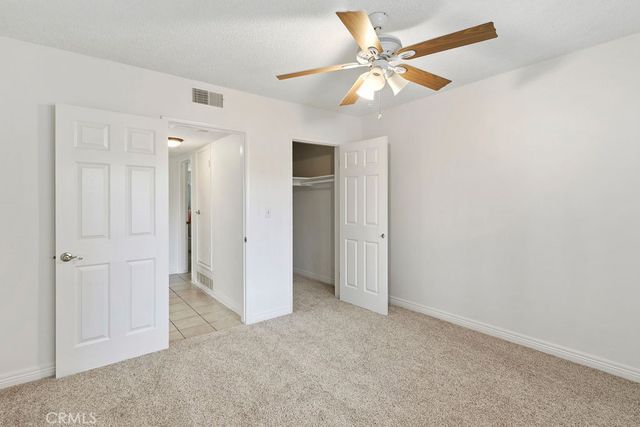 1801 Greenleaf Street 15, Santa Ana, CA 92706