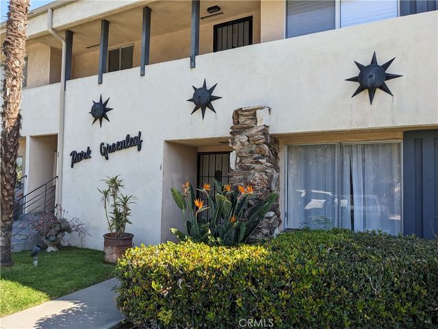 1801 Greenleaf Street 15, Santa Ana, CA 92706