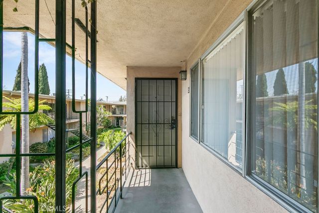 1801 Greenleaf Street 15, Santa Ana, CA 92706