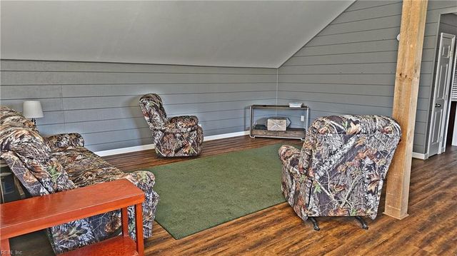 1075 E Orgainsville RD, Skipwith, VA 23968