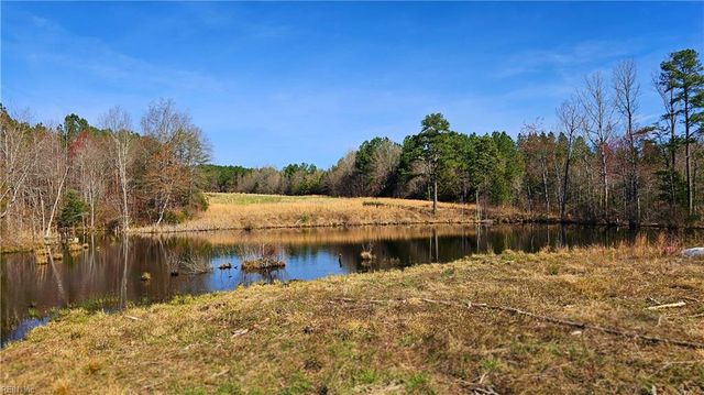 1075 E Orgainsville RD, Skipwith, VA 23968
