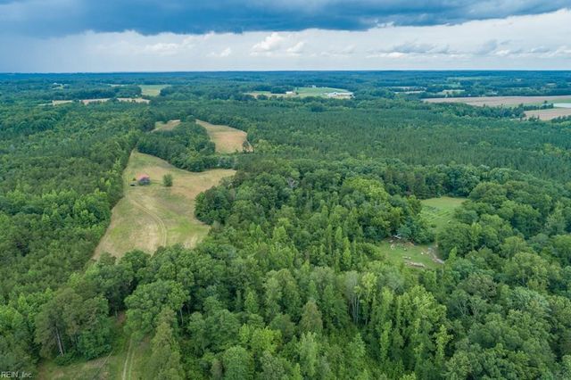 1075 E Orgainsville RD, Skipwith, VA 23968