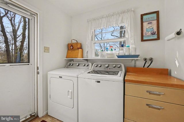 5425 CRESTLINE RD, Wilmington, DE 19808