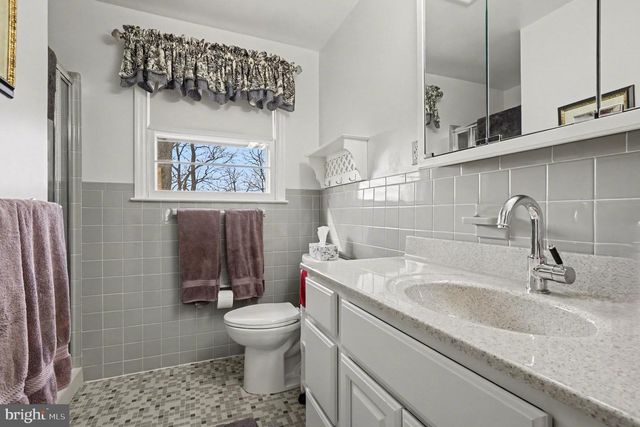 5425 CRESTLINE RD, Wilmington, DE 19808