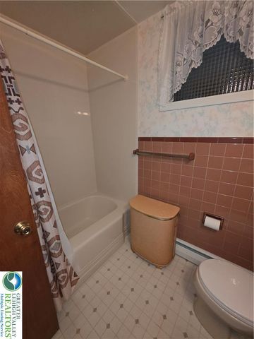 668 Berger Street, Emmaus Boro, PA 18049