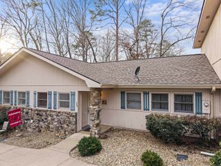 26 Macotera Place, Hot Springs Village, AR 71909