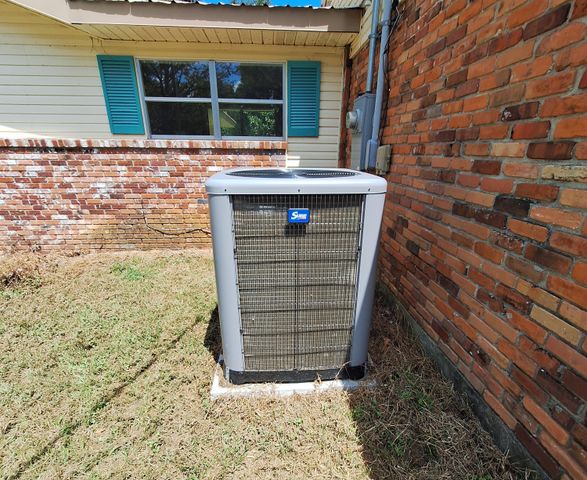 131 Phillips Drive, Crestview, FL 32536