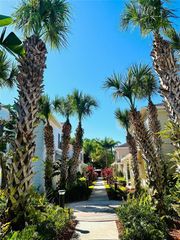 2954 LUCAYAN HARBOUR CIRCLE 106, Kissimmee, FL 34746