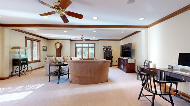 4041 Alameda Crescent, Paducah, KY 42001