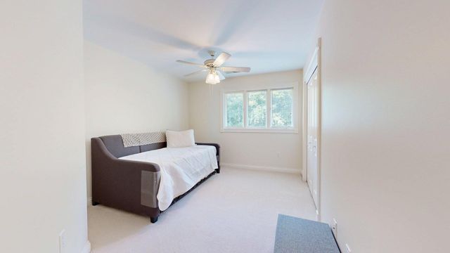 4041 Alameda Crescent, Paducah, KY 42001