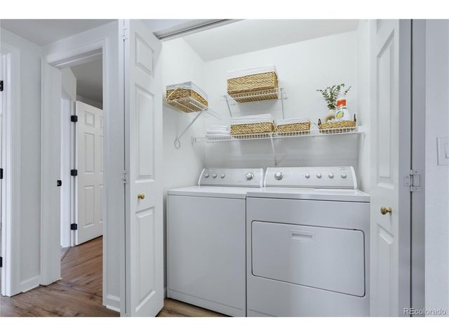 7440 S Blackhawk St 14-305, Englewood, CO 80112