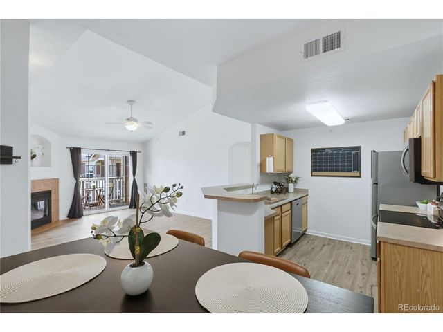 7440 S Blackhawk St 14-305, Englewood, CO 80112