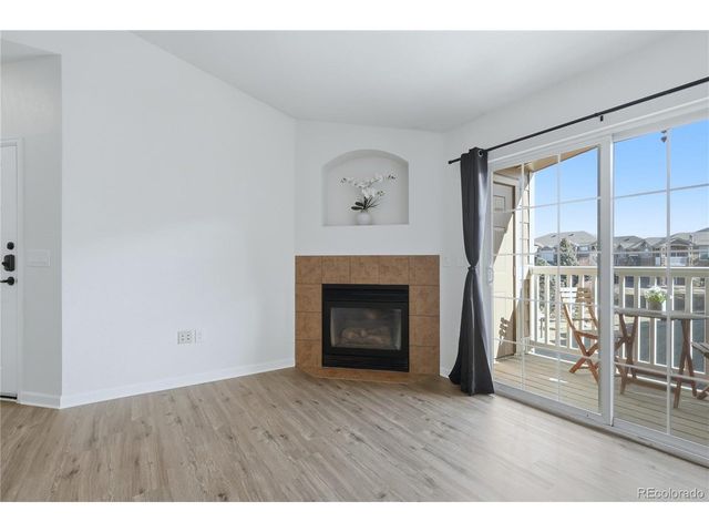 7440 S Blackhawk St 14-305, Englewood, CO 80112