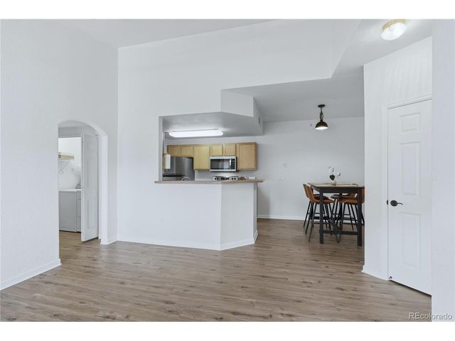 7440 S Blackhawk St 14-305, Englewood, CO 80112