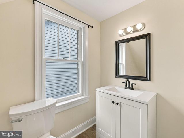 8118 MAPLEVILLE RD, Boonsboro, MD 21713