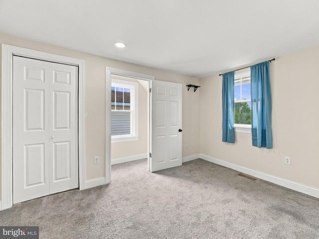 8118 MAPLEVILLE RD, Boonsboro, MD 21713