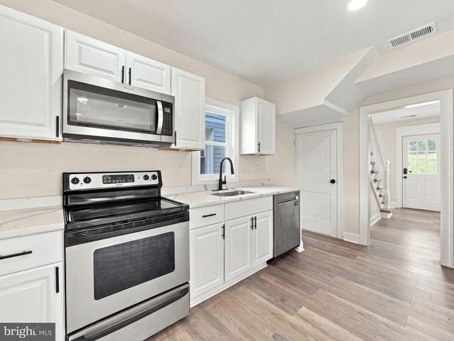 8118 MAPLEVILLE RD, Boonsboro, MD 21713