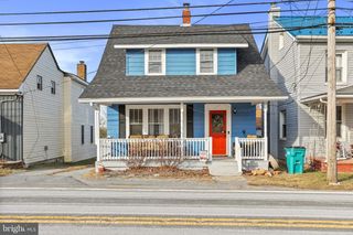 8118 MAPLEVILLE RD, Boonsboro, MD 21713